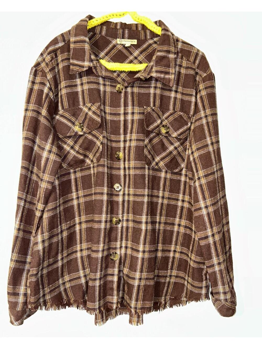 Democracy Women's Brown Plaid -L- long sleeve button down flanel raw hem shirt